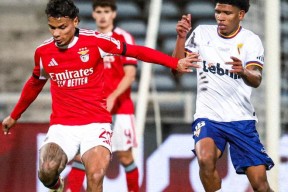 开云大陆 -关键时刻葡超传出新动向，马德里竞技更衣室发声，管理层表态：引发热议，阵容厚度经受考验 